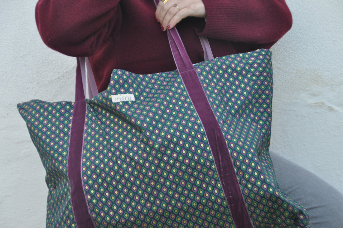 MAXI BOLSA ESTAMPADA VERDE