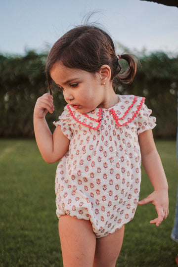 PELELE OLIVIA