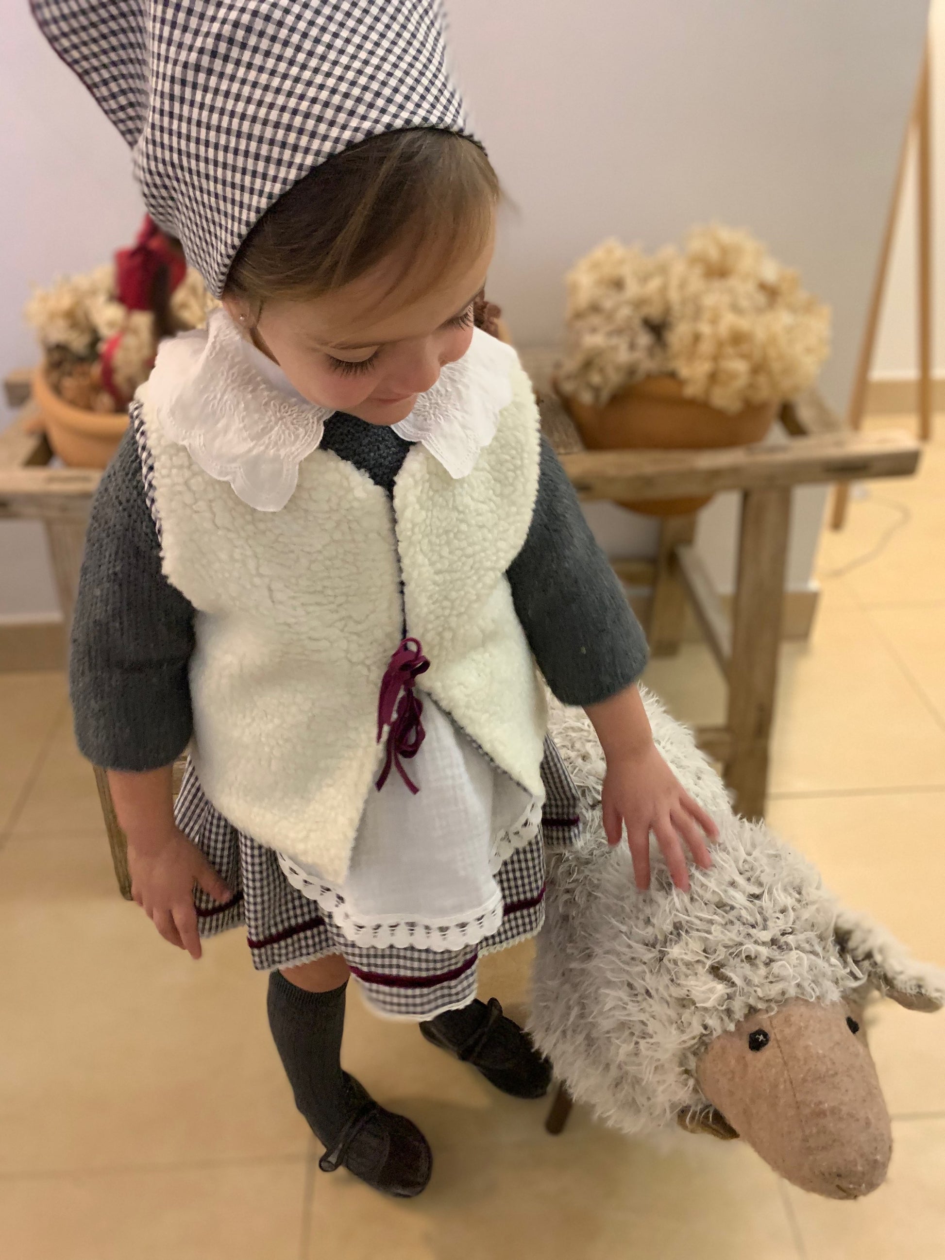Traje de pastorcita vichy pequeño image 3