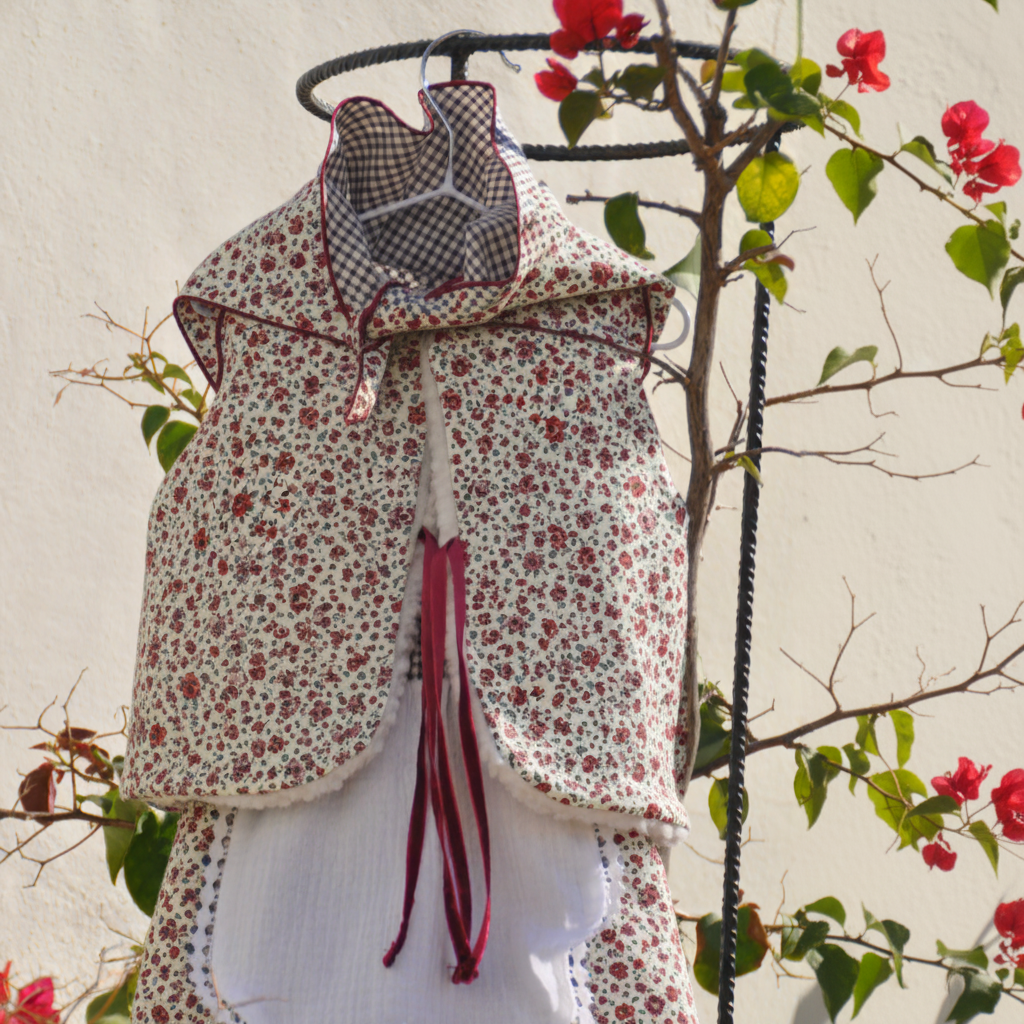 Traje de pastorcita bebé flores